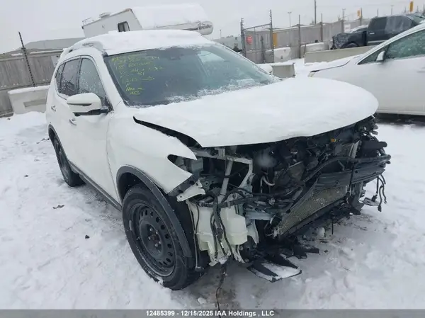 JN8AT2MV1JW342332 2018 NISSAN ROGUE - Image 1