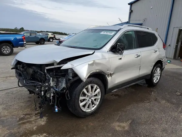 JN8AT2MV1JW345540 2018 NISSAN ROGUE - Image 1