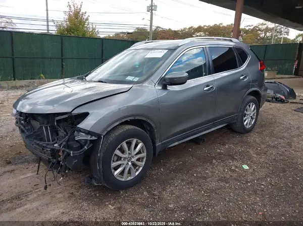 JN8AT2MV1JW346428 2018 NISSAN ROGUE - Image 2