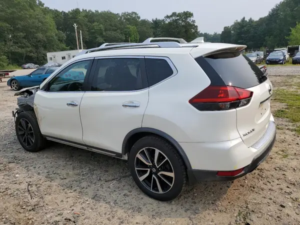 JN8AT2MV1JW347319 2018 NISSAN ROGUE - Image 2