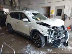 JN8AT2MV1JW347630 2018 NISSAN ROGUE