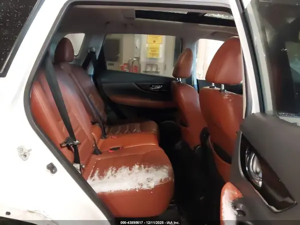 JN8AT2MV1JW347630 2018 NISSAN ROGUE - Image 8