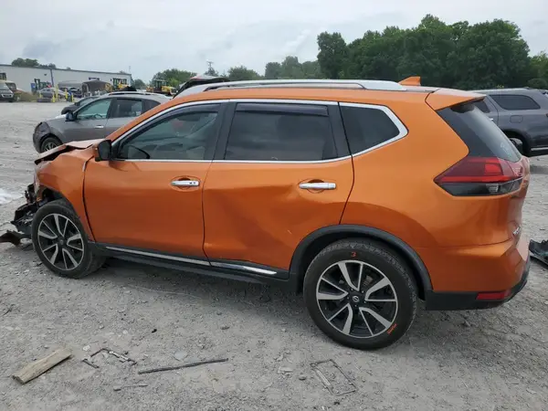JN8AT2MV1JW349636 2018 NISSAN ROGUE - Image 2