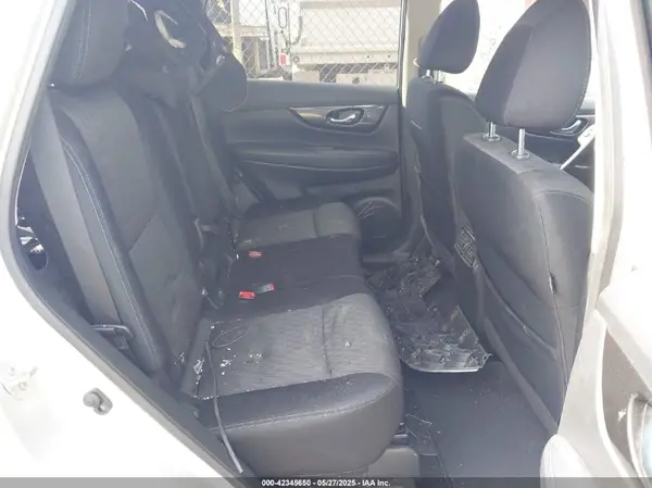 JN8AT2MV1JW352732 2018 NISSAN ROGUE - Image 8