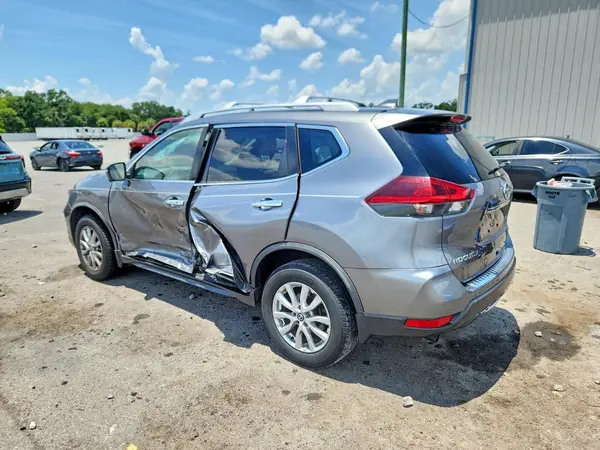 JN8AT2MV1JW353511 2018 NISSAN ROGUE - Image 2