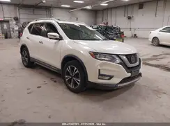 JN8AT2MV1JW353718 2018 NISSAN ROGUE
