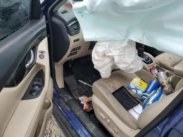 JN8AT2MV1JW354044 2018 NISSAN ROGUE - Image 8