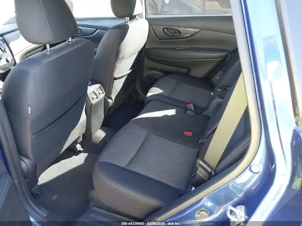 JN8AT2MV1KW374120 2019 NISSAN ROGUE - Image 8