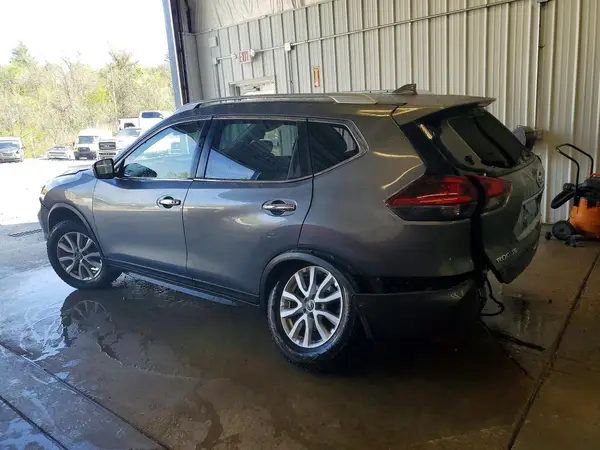 JN8AT2MV1KW375770 2019 NISSAN ROGUE - Image 2