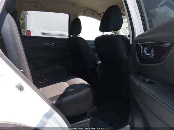 JN8AT2MV1KW377356 2019 NISSAN ROGUE - Image 8