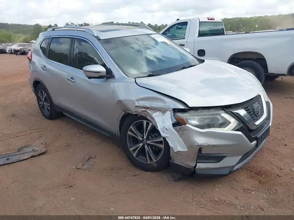 JN8AT2MV1KW378202 2019 NISSAN ROGUE - Image 1