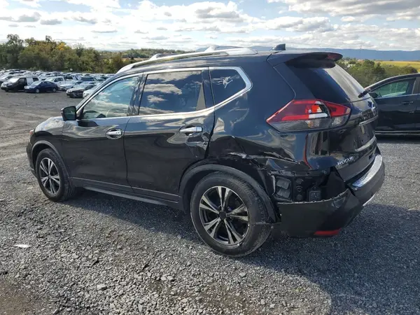 JN8AT2MV1KW379012 2019 NISSAN ROGUE - Image 2