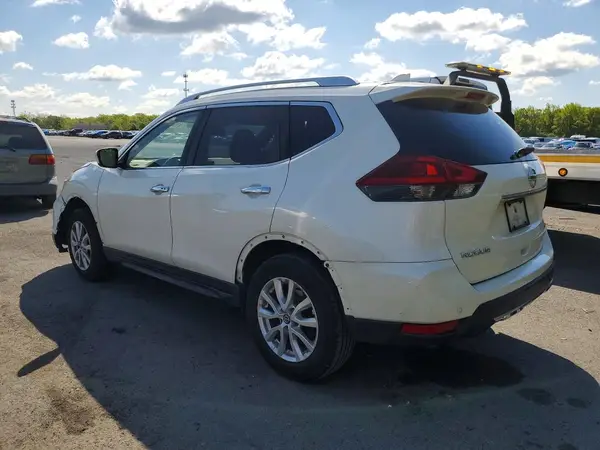JN8AT2MV1KW379978 2019 NISSAN ROGUE - Image 2