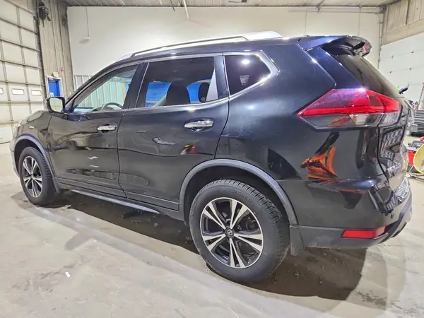 JN8AT2MV1KW380273 2019 NISSAN ROGUE - Image 2
