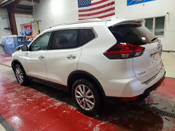 JN8AT2MV1KW383299 2019 NISSAN ROGUE - Image 2