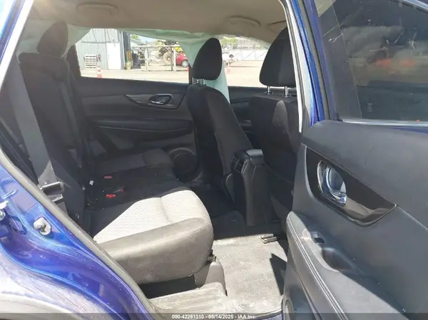 JN8AT2MV1KW388714 2019 NISSAN ROGUE - Image 8