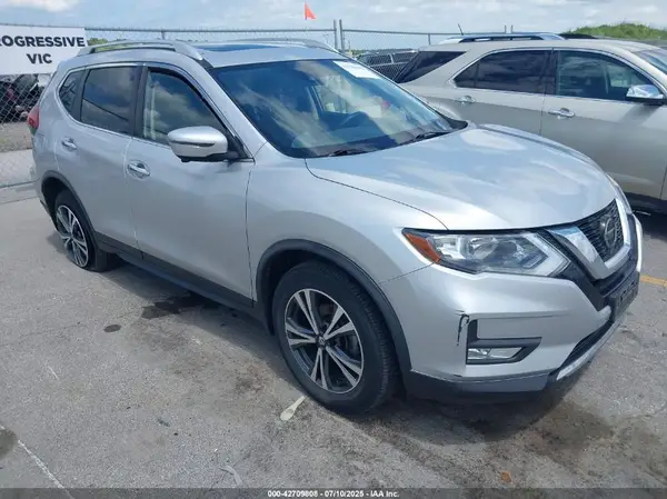 JN8AT2MV1KW393492 2019 NISSAN ROGUE - Image 1