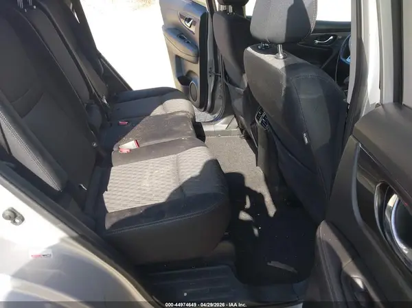 JN8AT2MV1KW395145 2019 NISSAN ROGUE - Image 8
