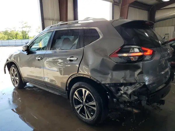 JN8AT2MV1KW395291 2019 NISSAN ROGUE - Image 2
