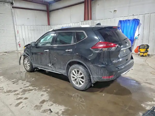 JN8AT2MV1LW110560 2020 NISSAN ROGUE - Image 2