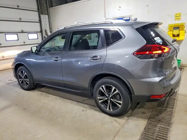 JN8AT2MV1LW112213 2020 NISSAN ROGUE - Image 2