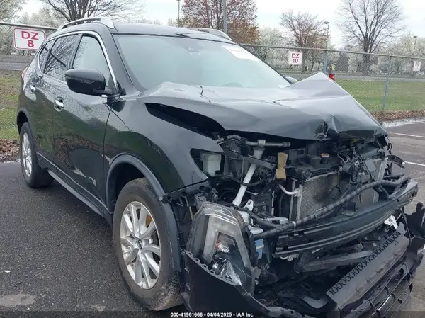 JN8AT2MV1LW120666 2020 NISSAN ROGUE - Image 1