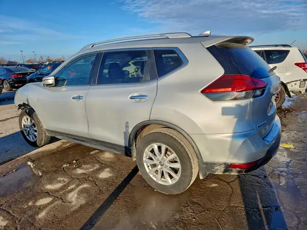 JN8AT2MV1LW136625 2020 NISSAN ROGUE - Image 2
