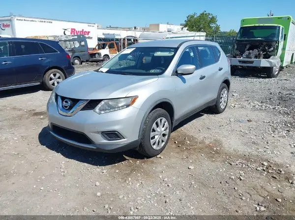 JN8AT2MV2GW132041 2016 NISSAN ROGUE - Image 2