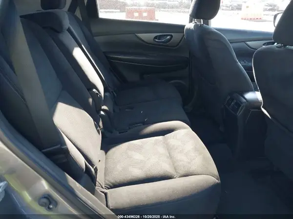JN8AT2MV2GW134758 2016 NISSAN ROGUE - Image 8