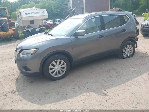 JN8AT2MV2GW134873 2016 NISSAN ROGUE - Image 2