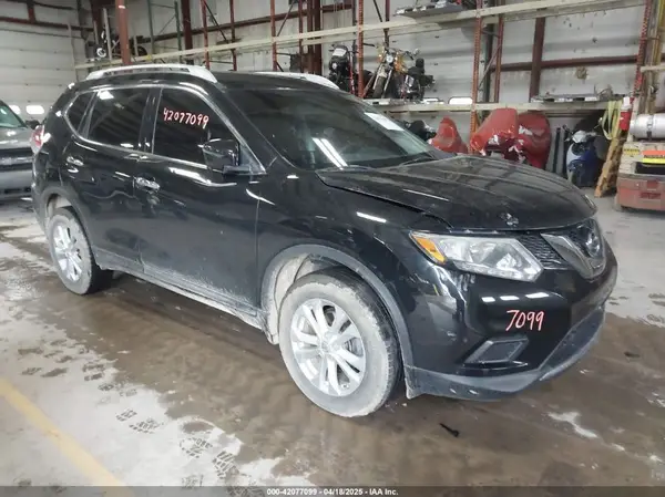 JN8AT2MV2GW135957 2016 NISSAN ROGUE - Image 1