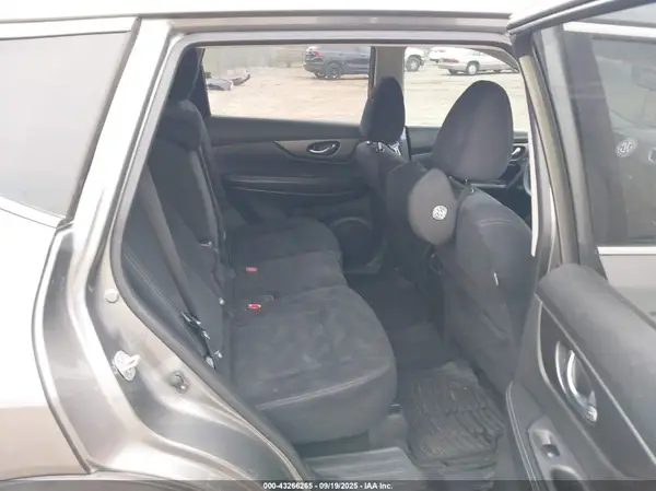 JN8AT2MV2GW136221 2016 NISSAN ROGUE - Image 8