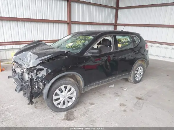 JN8AT2MV2GW141225 2016 NISSAN ROGUE - Image 2
