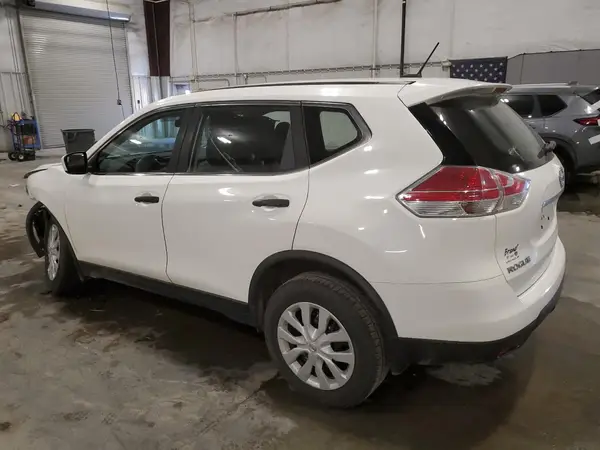 JN8AT2MV2GW152063 2016 NISSAN ROGUE - Image 2