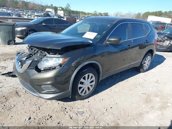 JN8AT2MV2GW152628 2016 NISSAN ROGUE - Image 2