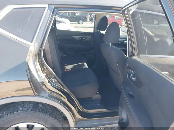 JN8AT2MV2GW152628 2016 NISSAN ROGUE - Image 8