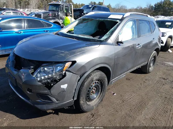 JN8AT2MV2GW153651 2016 NISSAN ROGUE - Image 2