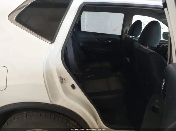 JN8AT2MV2HW001810 2017 NISSAN ROGUE - Image 8