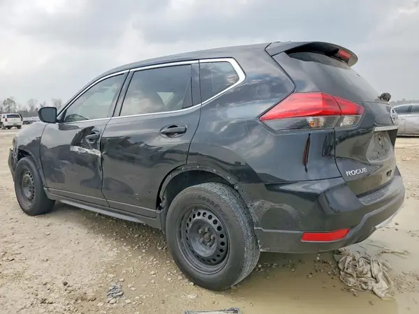 JN8AT2MV2HW001922 2017 NISSAN ROGUE - Image 2