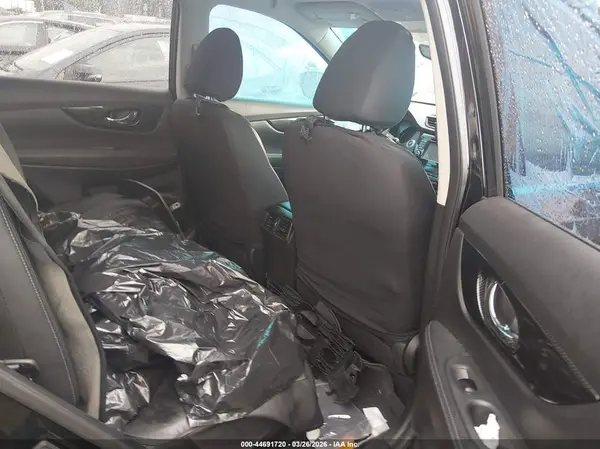 JN8AT2MV2HW002360 2017 NISSAN ROGUE - Image 8