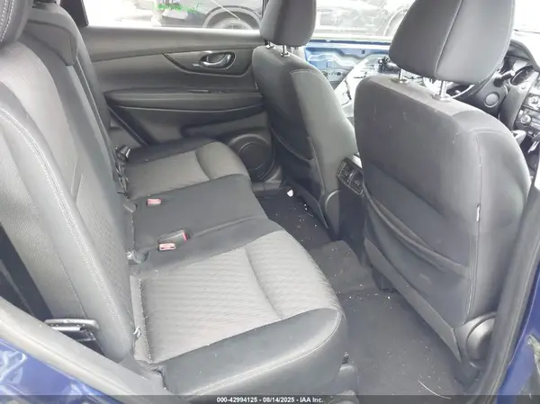 JN8AT2MV2HW003699 2017 NISSAN ROGUE - Image 8