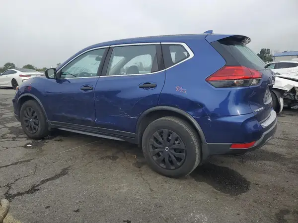 JN8AT2MV2HW003850 2017 NISSAN ROGUE - Image 2