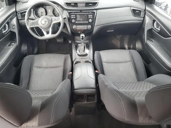 JN8AT2MV2HW003850 2017 NISSAN ROGUE - Image 8