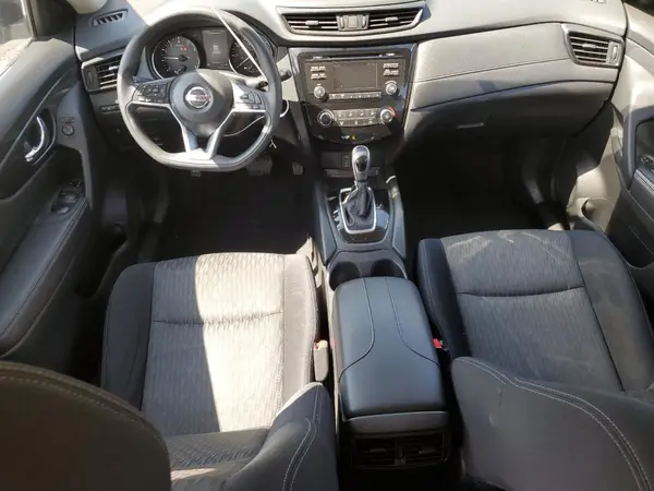 JN8AT2MV2HW004335 2017 NISSAN ROGUE - Image 8