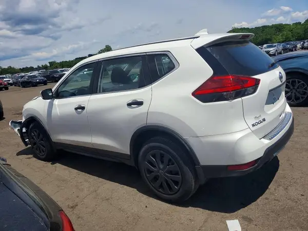 JN8AT2MV2HW005789 2017 NISSAN ROGUE - Image 2