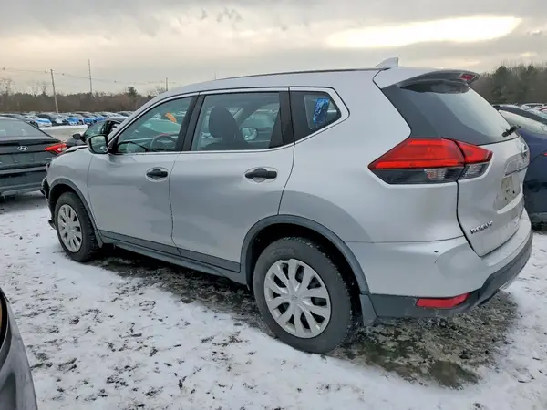 JN8AT2MV2HW009700 2017 NISSAN ROGUE - Image 2