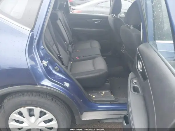 JN8AT2MV2HW010877 2017 NISSAN ROGUE - Image 8
