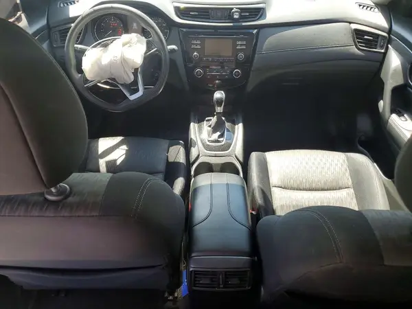 JN8AT2MV2HW012192 2017 NISSAN ROGUE - Image 8