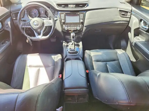 JN8AT2MV2HW014167 2017 NISSAN ROGUE - Image 8
