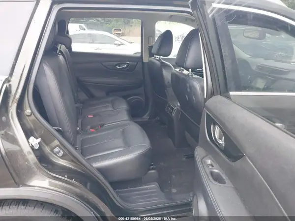 JN8AT2MV2HW014279 2017 NISSAN ROGUE - Image 8